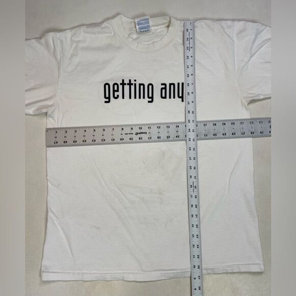 VINTAGE Getting Any Blind Date Graphic T-shirt Men Large White Short Sleeve - Picture 7 of 7